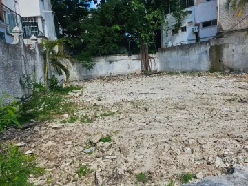 Único terreno Av la Costa Oportunidad