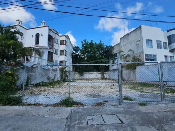 Único terreno Av la Costa Oportunidad
