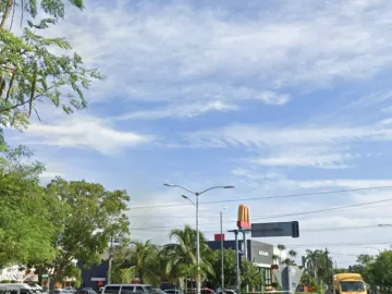 Único terreno Av la Costa Oportunidad