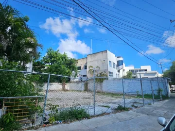 Único terreno Av la Costa Oportunidad