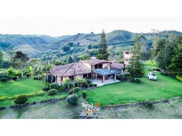 Hermosa finca apta para cultivar o parcelar en venta Marinilla