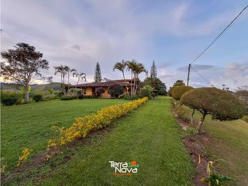 Hermosa finca apta para cultivar o parcelar en venta Marinilla