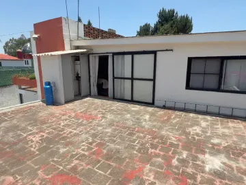 Casa de Campo con Amplio Jardín en Venta en San Pedro Cholula, Puebla
