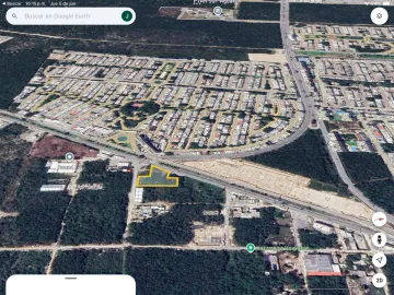 Terreno comercial, avenida Huayacan 6000 mts