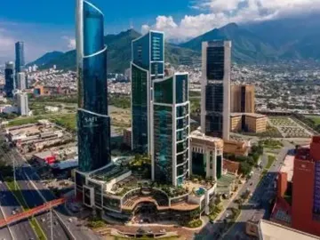 Terreno en venta en exclusiva colonia privada en San Pedro Garza García