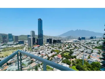 Terreno en venta en exclusiva colonia privada en San Pedro Garza García