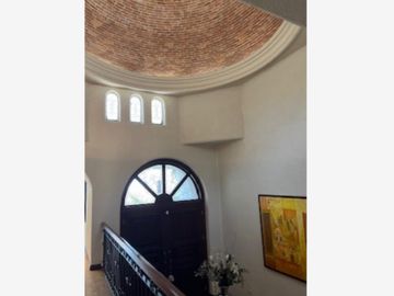 Casa en Venta en Valle de San Angel Sect Frances, San Pedro Garza García, Nuevo León