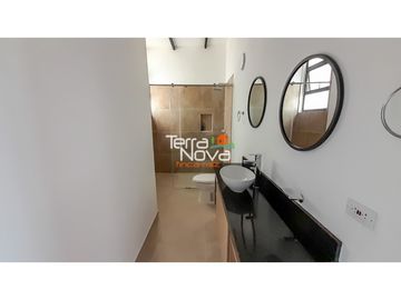 Finca  con hermosa vista a bosque nativo en venta Guatapé