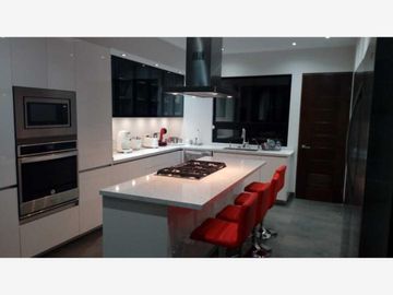 Casa en Venta en Lomas de Montecristo, Monterrey, Nuevo León