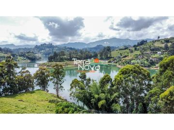 Finca con hermosa vista en venta El Peñol