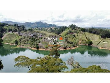 Finca con hermosa vista en venta El Peñol