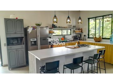 Finca con hermosa vista en venta El Peñol