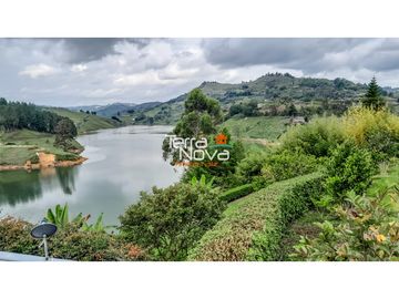 Finca con hermosa vista en venta El Peñol