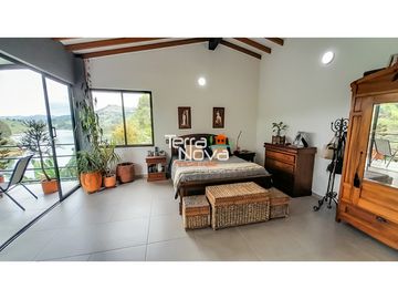 Finca con hermosa vista en venta El Peñol