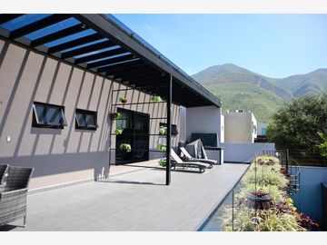Casa en Venta en Cerezos Residencial, Monterrey, Nuevo León