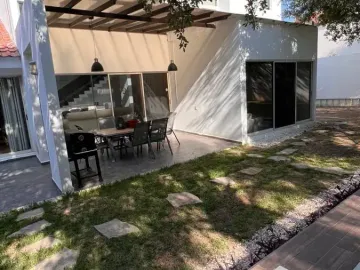 CLUB DE GOLF LA HERRADURA. PRECIOSA Y DE OPORTUNIDAD.