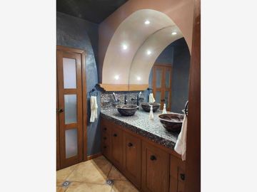 Casa en Venta en Jardines de Santiago, Santiago, Nuevo León