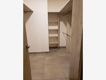 Departamento en Venta en Zona Valle Poniente, San Pedro Garza García, Nuevo León