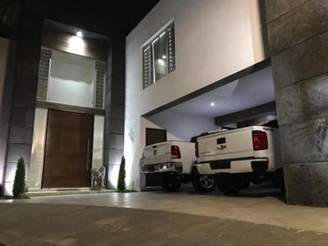 Casa en Venta en CANTERÍAS, Monterrey, Nuevo León