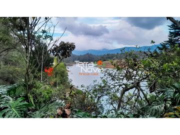 Finca con hermosa vista panorámica en venta Guatapé