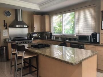 Casa en Venta en Fracc las Misiones, Santiago, Nuevo León