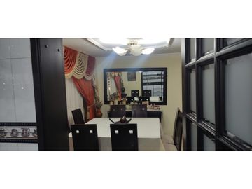 VENDO CASA EN LA ESMERALDA- MI