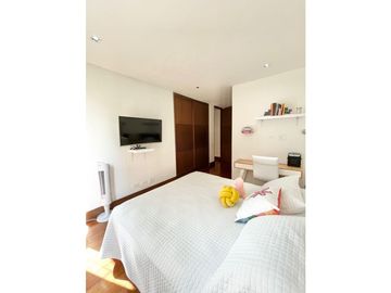 ARRIENDO APTO CON O SIN MUEBLES  EN ROSALES-MI/F