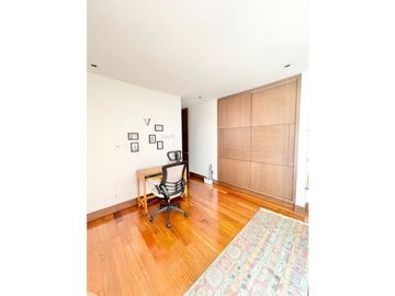 ARRIENDO APTO CON O SIN MUEBLES  EN ROSALES-MI/F