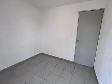 Casa en venta en Valle de la Hacienda, Toluca, México