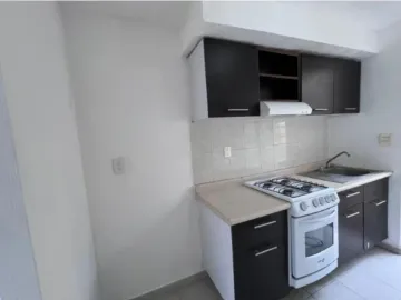 Casa en venta en Valle de la Hacienda, Toluca, México