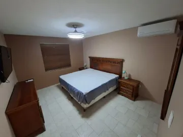 Casa en renta en Paseo de Cumbres, Monterrey, Nuevo León