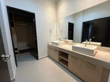 CASA EN VENTA ALMENA VALLE PONIENTE SANTA CATARINA