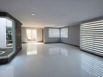 Hermosa casa VENTA en Fraccionamiento Molino de Santo Domingo, Puebla