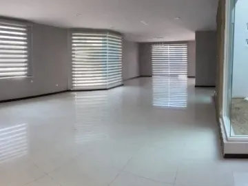 Hermosa casa VENTA en Fraccionamiento Molino de Santo Domingo, Puebla