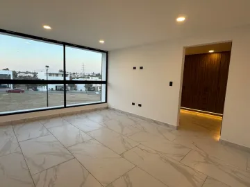 Casa en Venta en Lomas de Angelópolis | Parque Aguascalientes