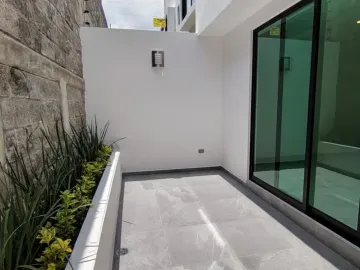CASA EN VENTA EN FRACCIONAMIENTO CERRADO DE CUAUTLANCINGO