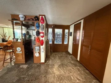 CASA TRADICIONAL POBLANA EN EL CERRITO A UNAS CALLES DE PLAZA CRYSTAL