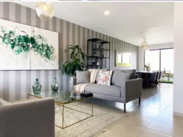 Casa en venta en la Rioja ,jardín y casa club.