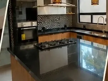 Casa en venta por la Explanada y Periférico