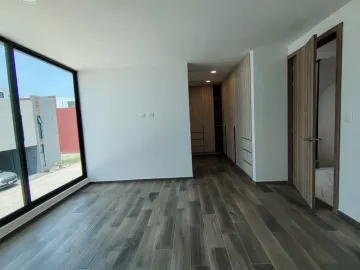 CASA EN VENTA EN FRACCIONAMIENTO CERRADO DE CUAUTLANCINGO.