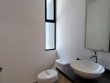 CASA EN VENTA EN FRACCIONAMIENTO CERRADO DE CUAUTLANCINGO.
