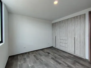 CASA EN VENTA EN FRACCIONAMIENTO CERRADO DE CUAUTLANCINGO.