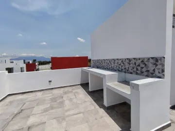 CASA EN VENTA EN FRACCIONAMIENTO CERRADO DE CUAUTLANCINGO.