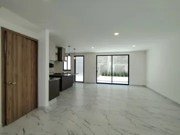 CASA EN VENTA EN FRACCIONAMIENTO CERRADO DE CUAUTLANCINGO.