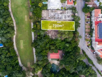 Terreno en Venta en Puerto Aventuras, Solidaridad, Quintana Roo