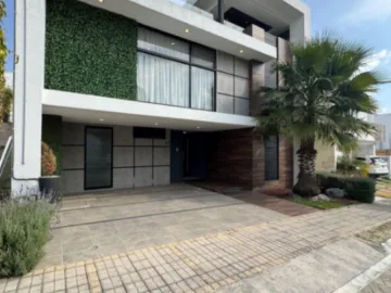 Casa en Venta | Parque Victoria, Lomas de Angelópolis II