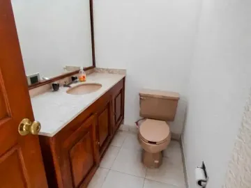 Venta Casa Col. El Cerrito Puebla Plaza Cristal Villa Encantada