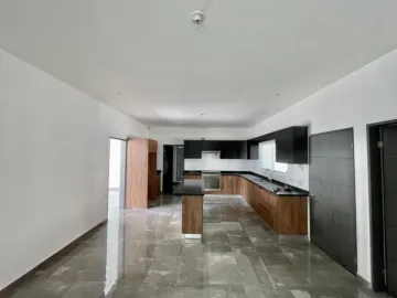 Casa Venta en El Uro, Carretera Nacional, Monterrey ( La Joya Privada Residencial )
