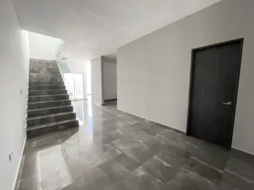 Casa Venta en El Uro, Carretera Nacional, Monterrey ( La Joya Privada Residencial )