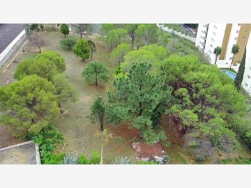 Terreno en Venta en Zona Valle Oriente, San Pedro Garza García, Nuevo León